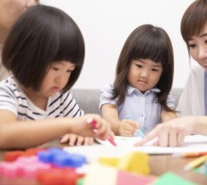 こども英語ピアノコースの案内