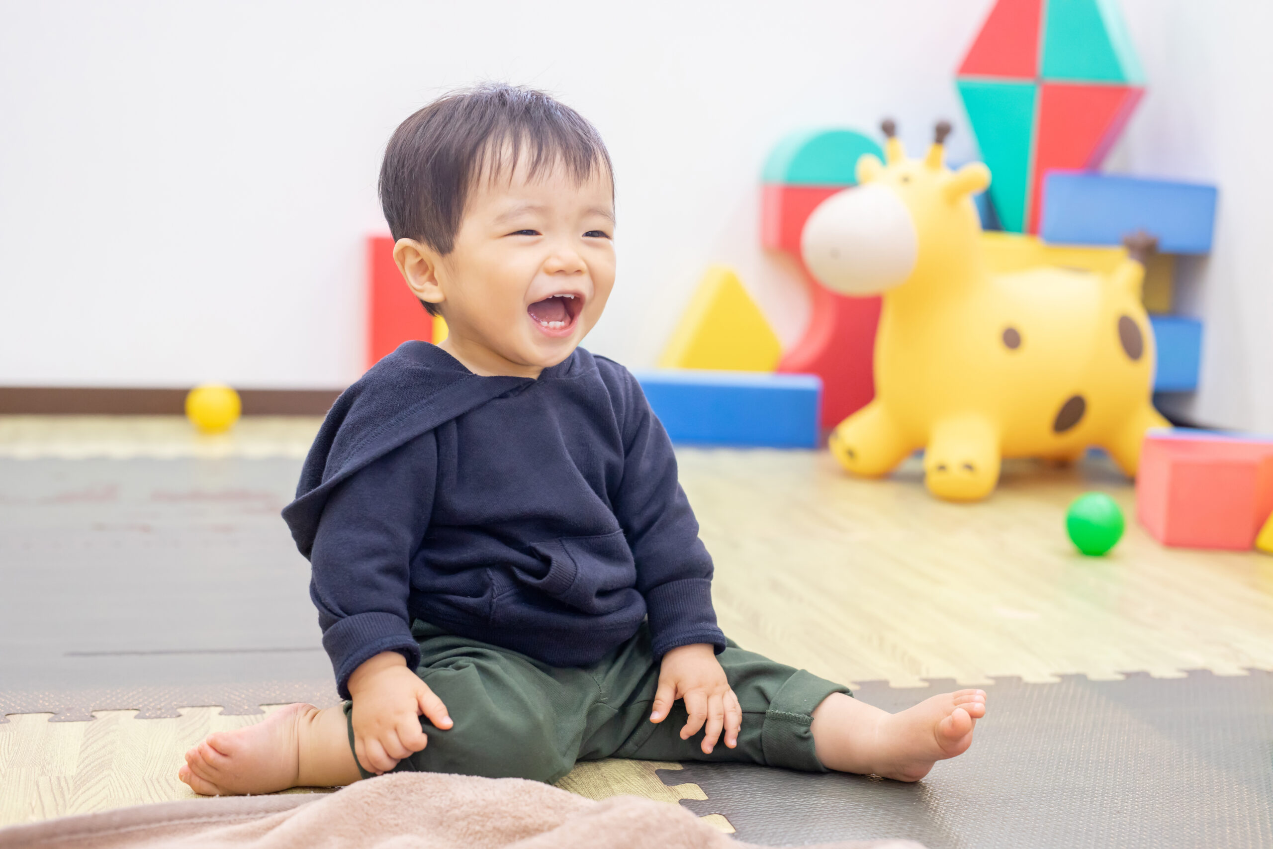 津田沼の英語リトミッククラスの様子